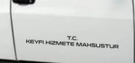 Keyfi Hizmete Mahsustur Sticker 10cm